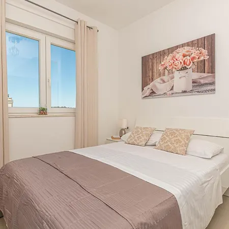 Olea Apartment