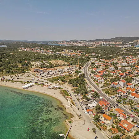 Olea Apartment *